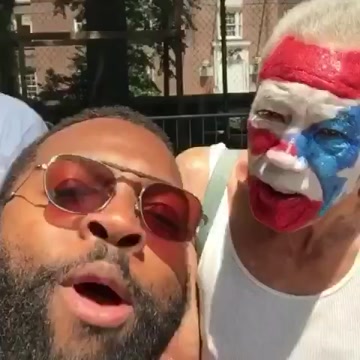 Puerto Rican day parade. On loop. #PRdayparade #PuertoRicanDayParade
