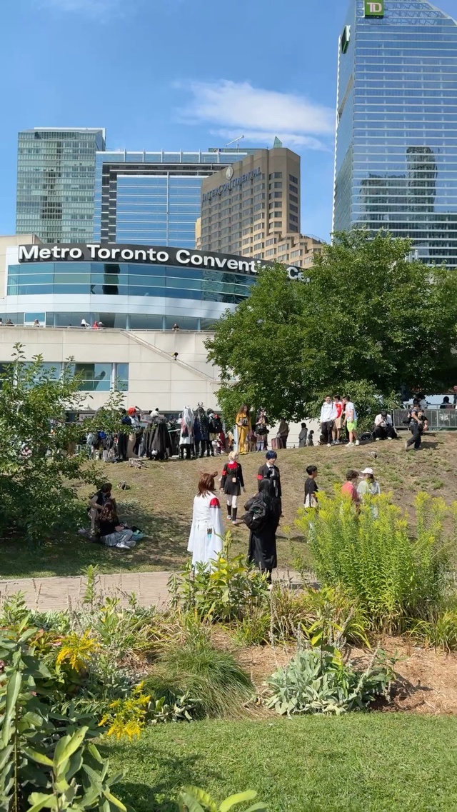 Unreal Vibes Outside the Metro Toronto Convention Centre