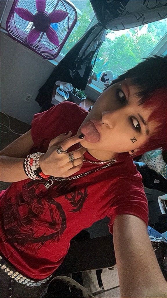 CamTheEmo