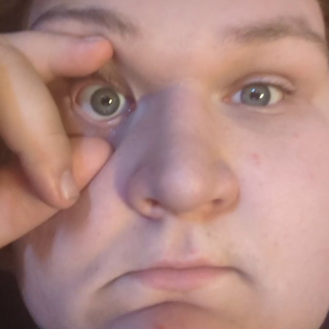 👁️👁️