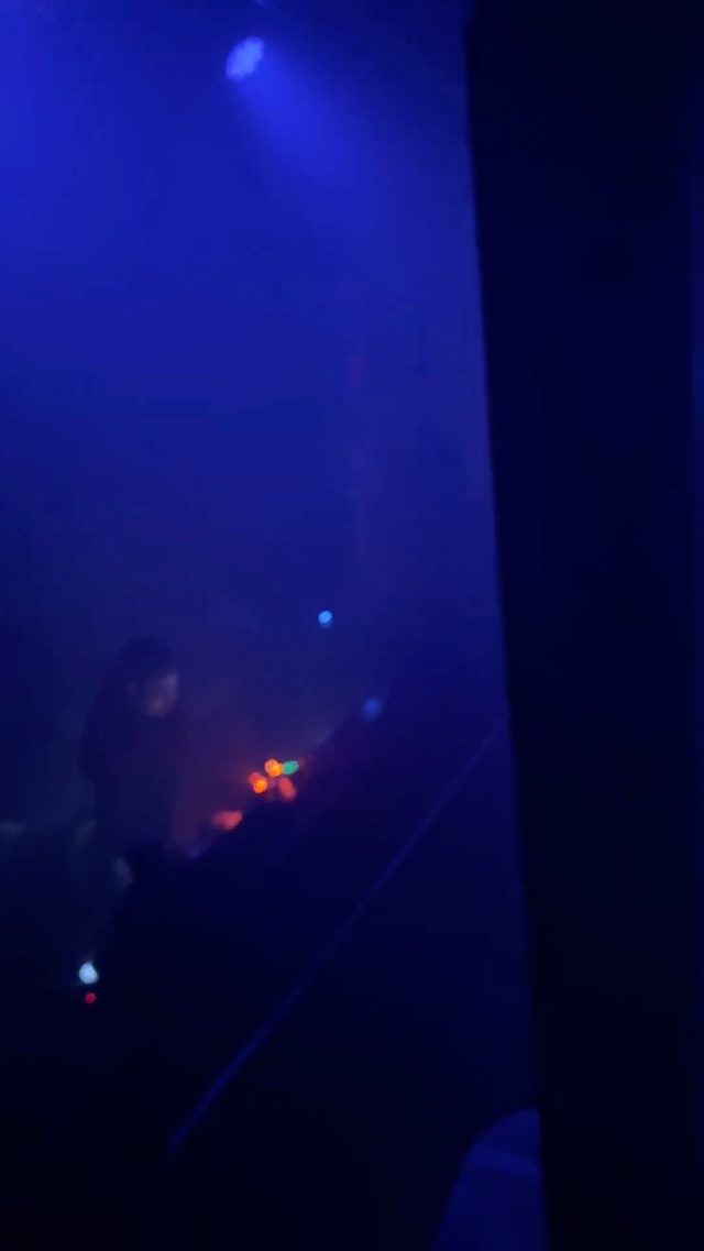 🕺