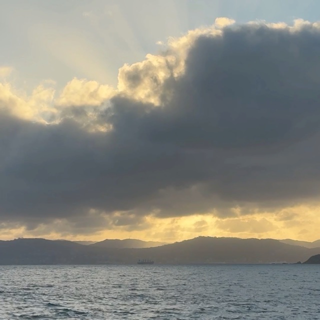 Sunset over Wellington Harbour