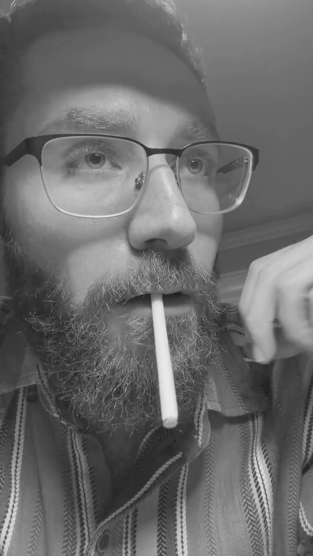 Virginia Slims Man Seeks Love