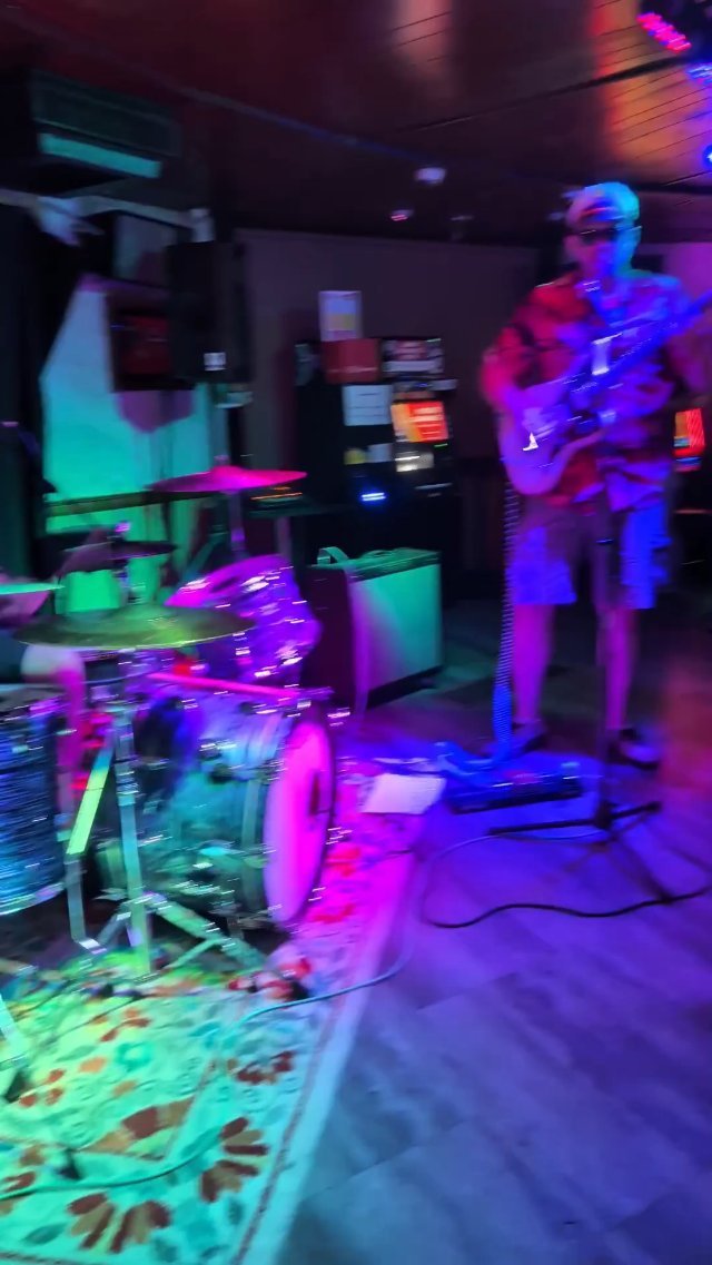 Sound check!