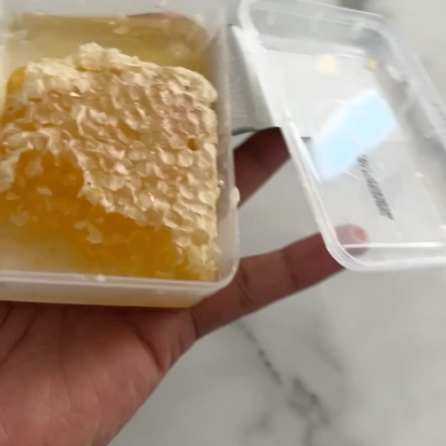 I wanna bite it