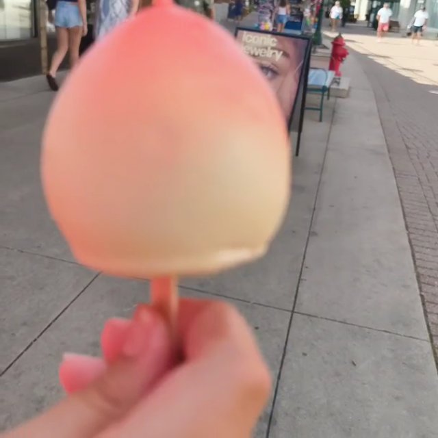 Peach Ice Cream 🍑👅💦