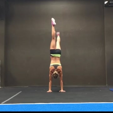 So, what are feet for anyway? #fitfam #calisthenics #workoutwednesday Snap: PumpUp