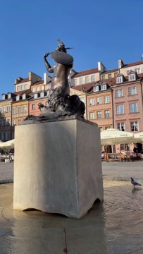 Warsaw Mermaid Statue Syrenka Warszawska