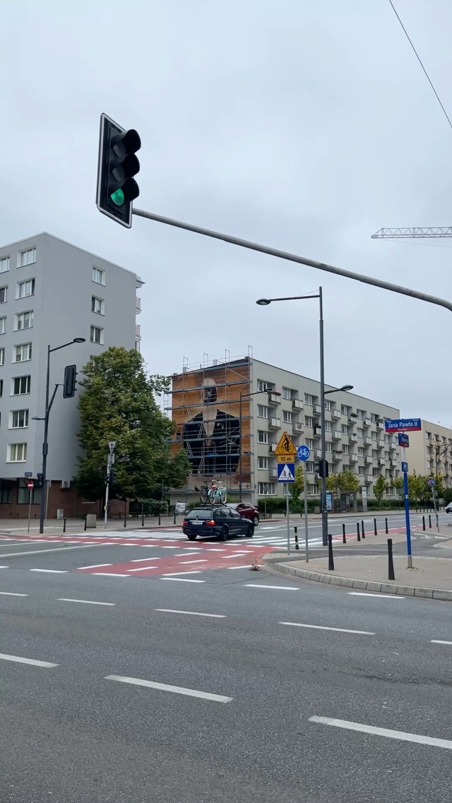 No holidays for street artists