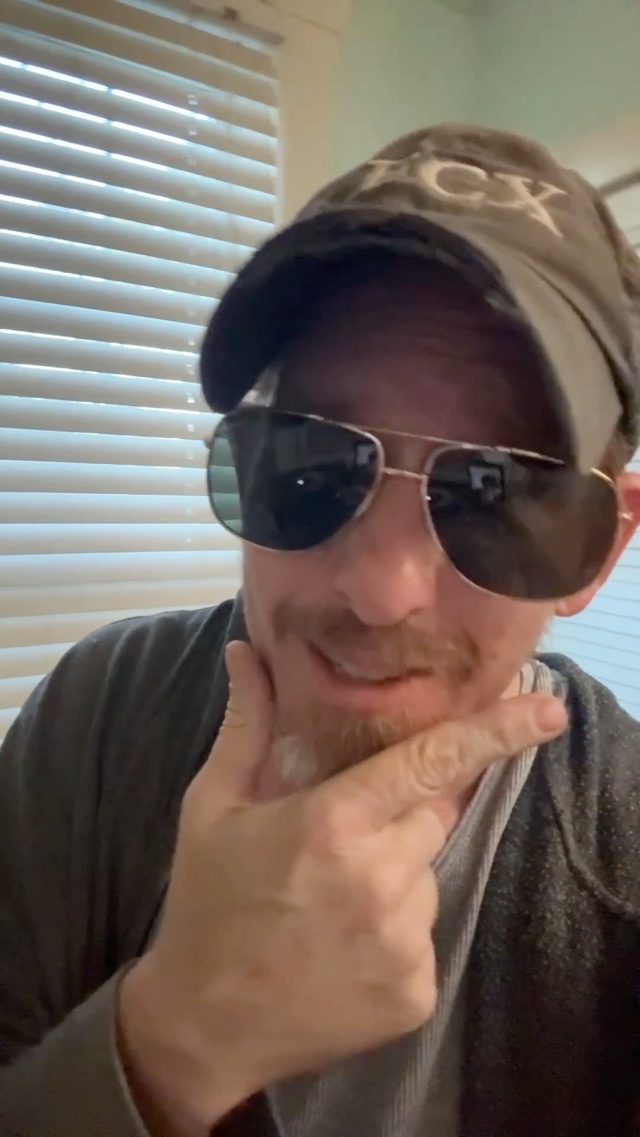 Jballz looks for love on a dating app… Here is his cold open to the ladies #LNIC